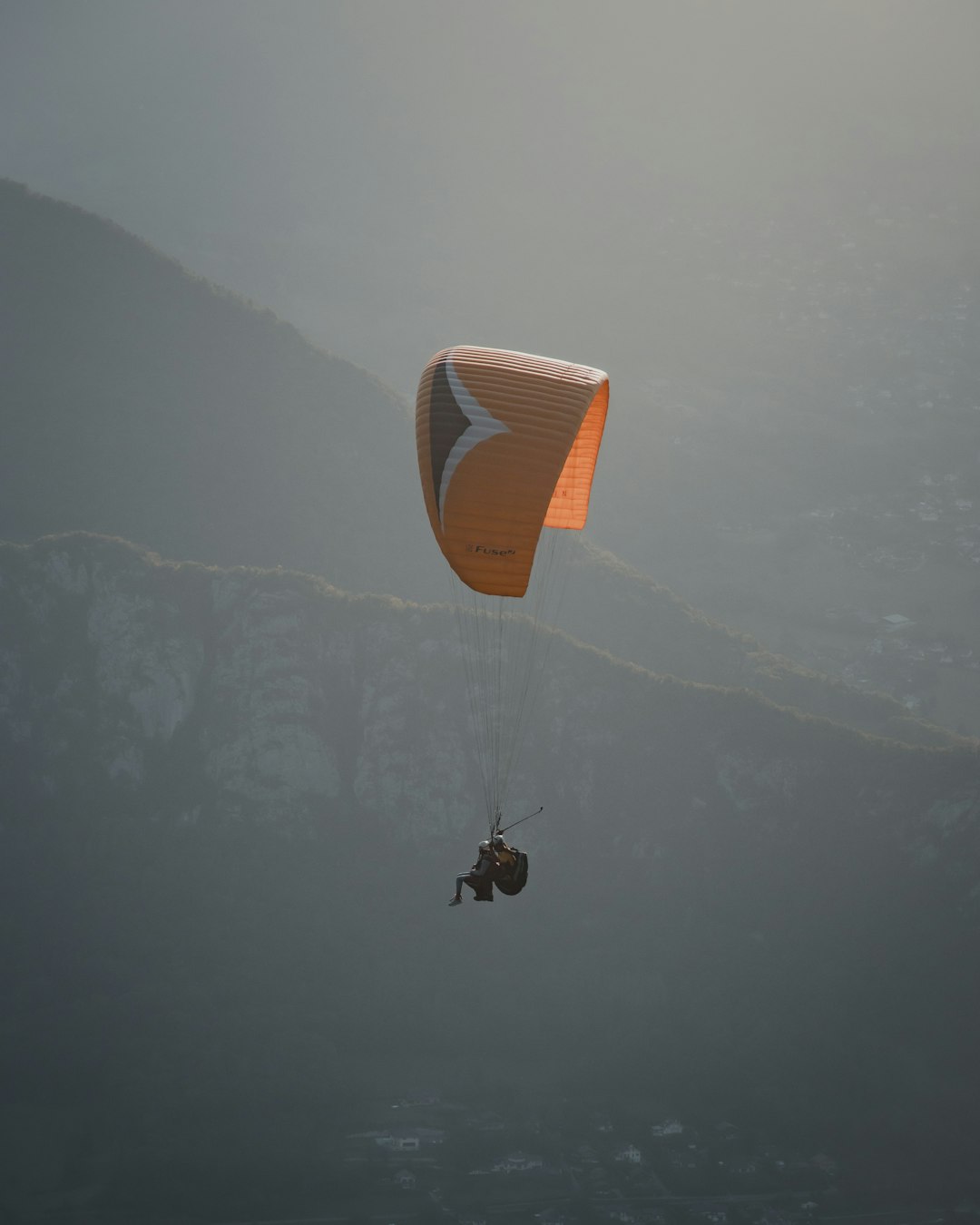 Paragliding: Soaring Above Statistical Expectations (image credits: unsplash)