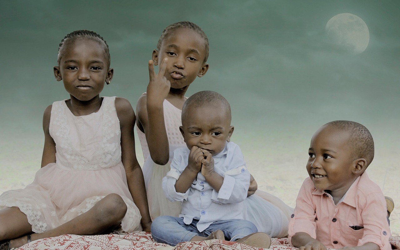 The Emergence of New Child-Rearing Practices (image credits: pixabay)