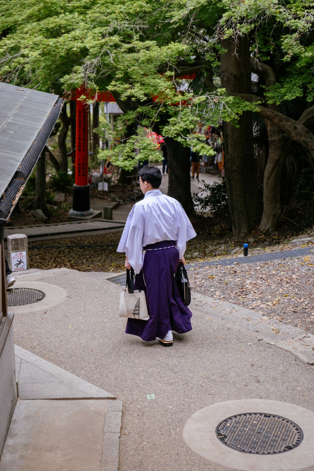 Navigate Cultural Differences with Respect (image credits: unsplash)
