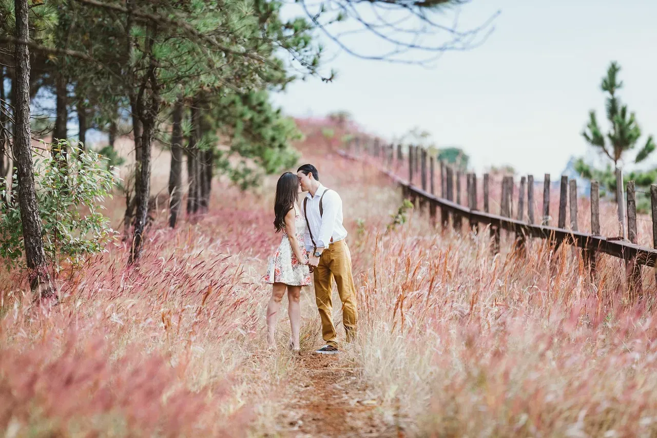 9. Micromanaging His Time and Choices (Image Credits: Pixabay)