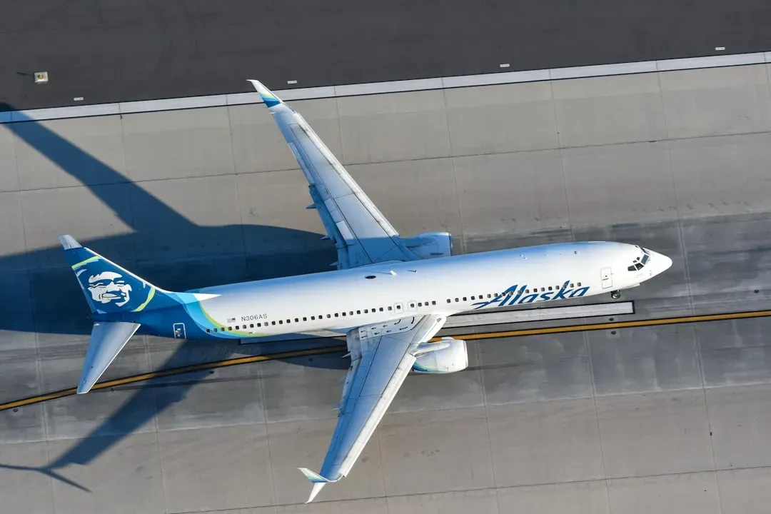6. Alaska Airlines: The Boeing Problem It Couldn't Control (Image Credits: Unsplash)