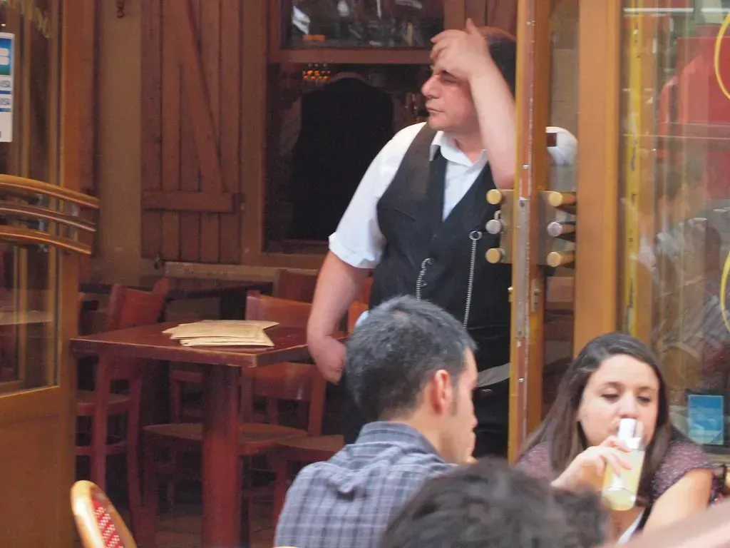 6. Arriving Just Before Closing Time (zoetnet, Flickr, CC BY 2.0)