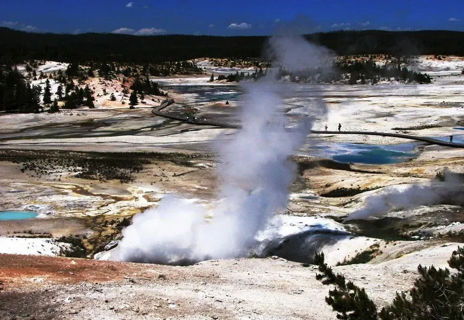 Radon and Building Materials: The Radioactive Risk Few Residents Consider (Image Credits: Flickr)