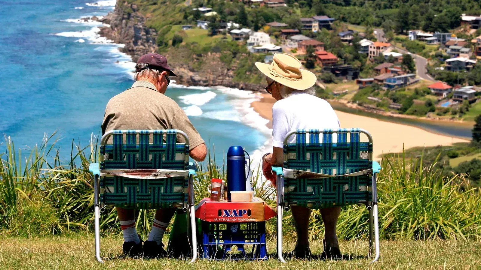 10. The Financial Stress Can Destroy Your Peace of Mind (Retired Picnic at Otford Lookout, CC BY 2.0)