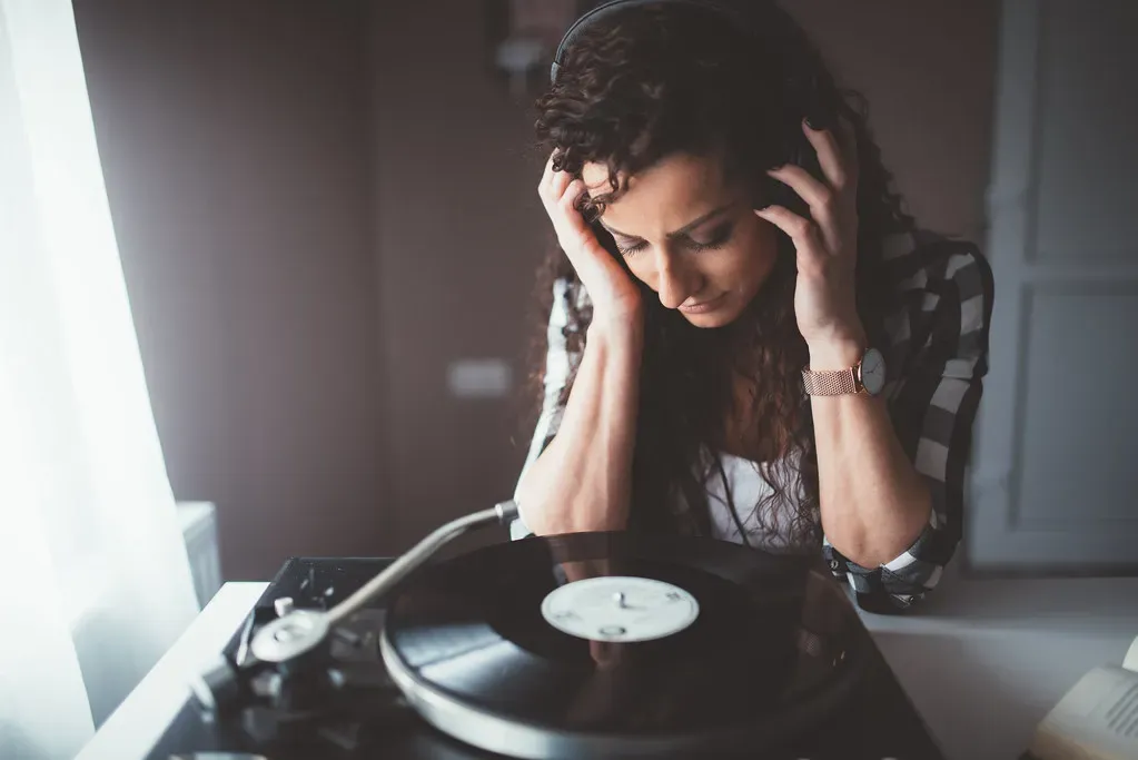 The Productivity Culture That Stole Your Free Time (nenadstojkovicart, Flickr, CC BY 2.0)