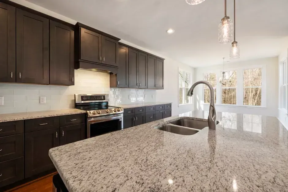 5. Granite Countertops That Feel Heavy and Dated (Image Credits: Pexels)