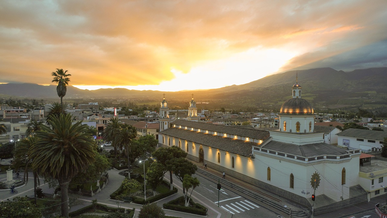Ecuador - The World's Most Dangerous Country for Nighttime Safety (image credits: pixabay)