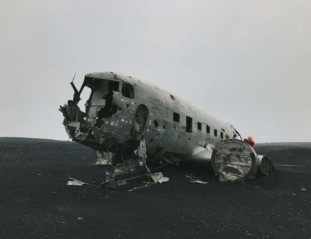 Fear of Plane Crashes and Catastrophic Events (image credits: unsplash)