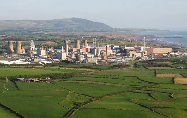 6. Sellafield, Cumbria, United Kingdom (Image Credits: From geograph.org.uk; transferred by User:Fintan264 using geograph_org2commons., CC BY-SA 2.0)