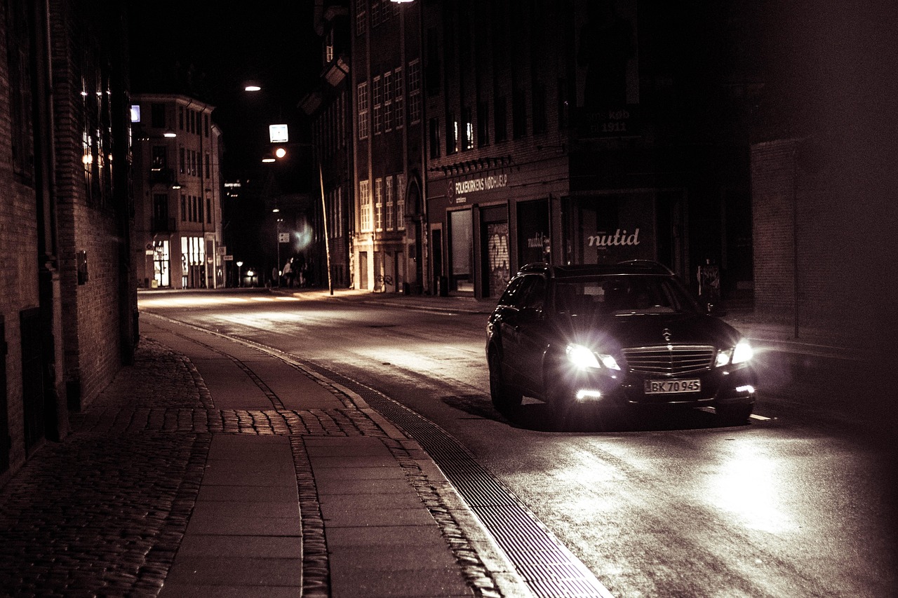 Choose the Right Route Before You Step Outside (image credits: pixabay)