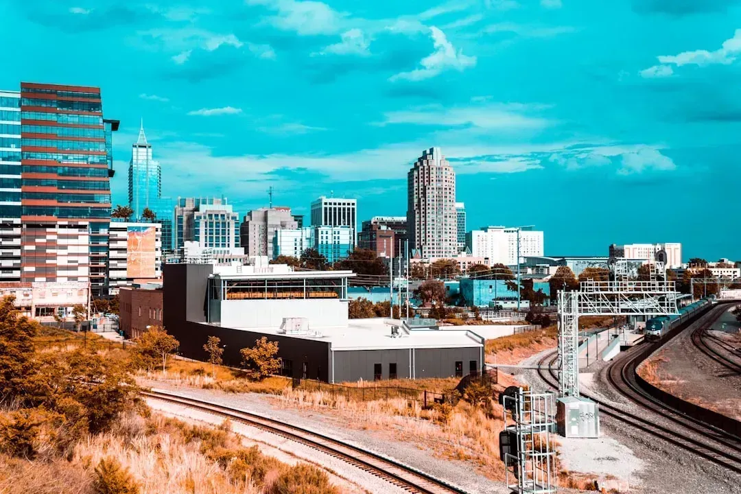 4. Raleigh, North Carolina: Universities, Beaches, and Mountains Within Reach (Image Credits: Unsplash)