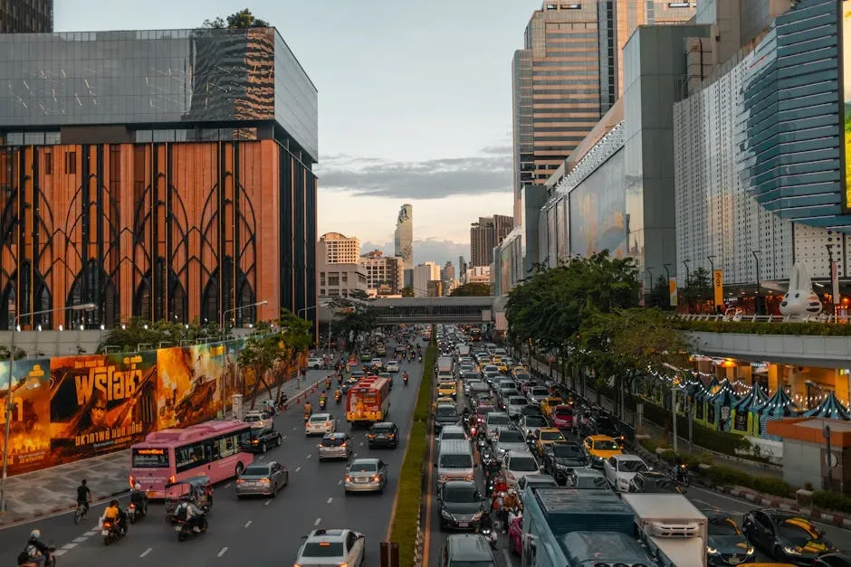 Road Traffic: The Relentless Hum That Wears You Down (Image Credits: Pexels)