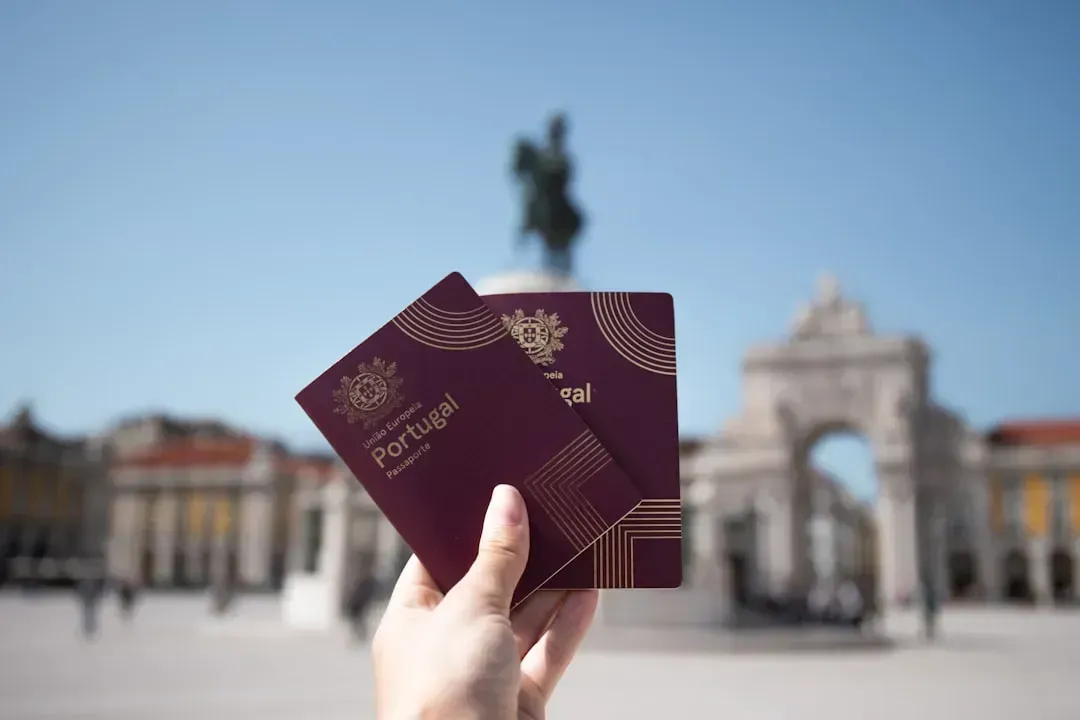 The Passport Validity Trap That Catches Even Frequent Flyers (Image Credits: Unsplash)