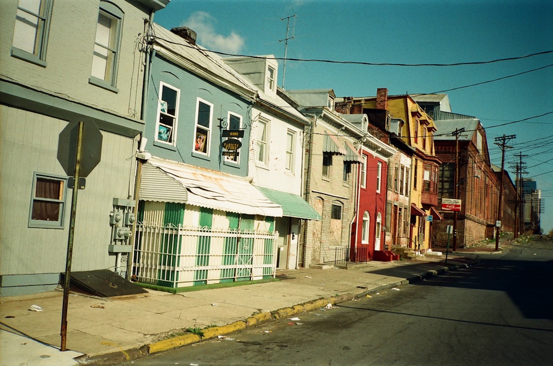 Baltimore: Crime and Housing Costs Fuel Anxiety (image credits: unsplash)