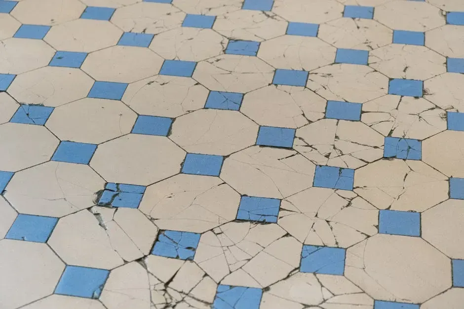 10. Mismatched or Heavily Dated Flooring Throughout (Image Credits: Pexels)