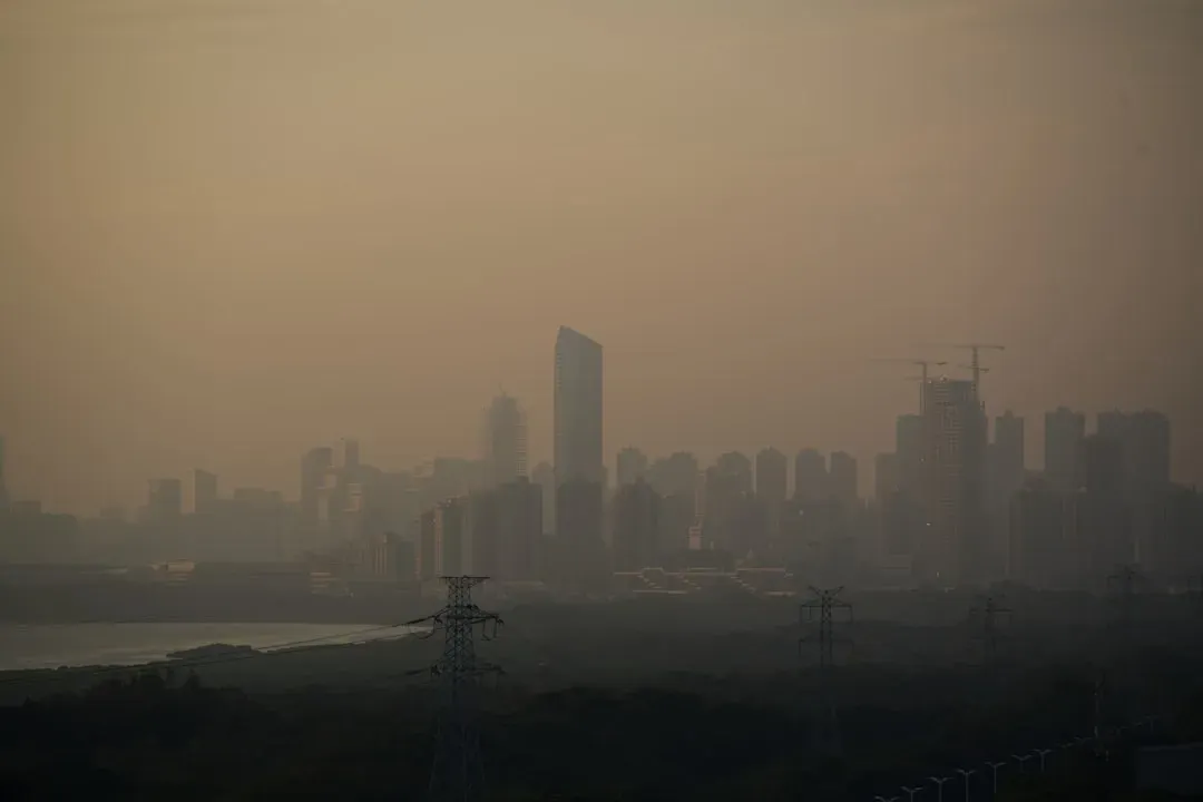 What Actually Works: Smarter Approaches to High-Rise Air Quality (Image Credits: Unsplash)