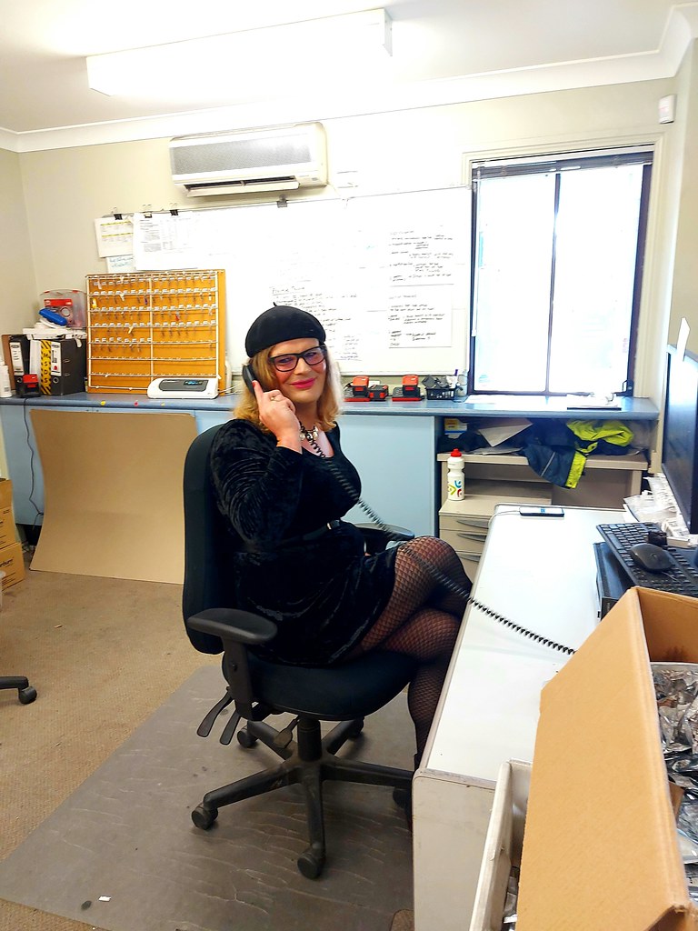Panic Disorder Manifestations in Work Settings (image credits: flickr)