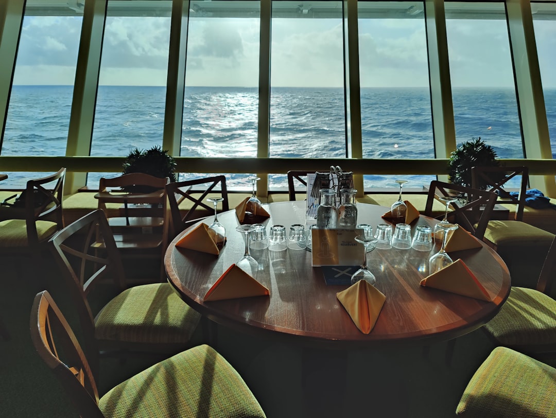 The Claustrophobia Connection: Trapped in Paradise (image credits: unsplash)