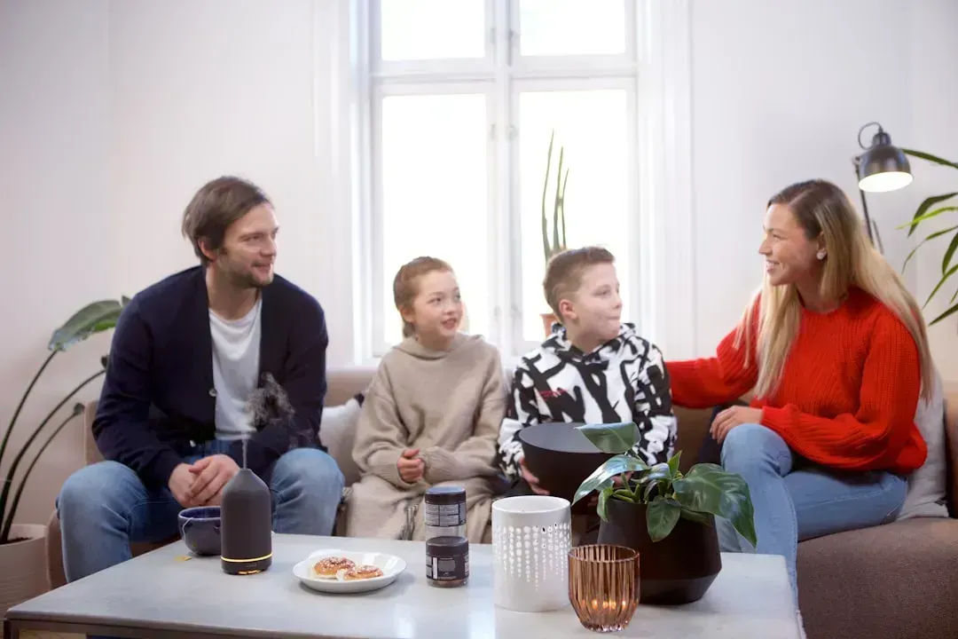 15. Fear of Parental Conflict or Family Instability (Image Credits: Unsplash)