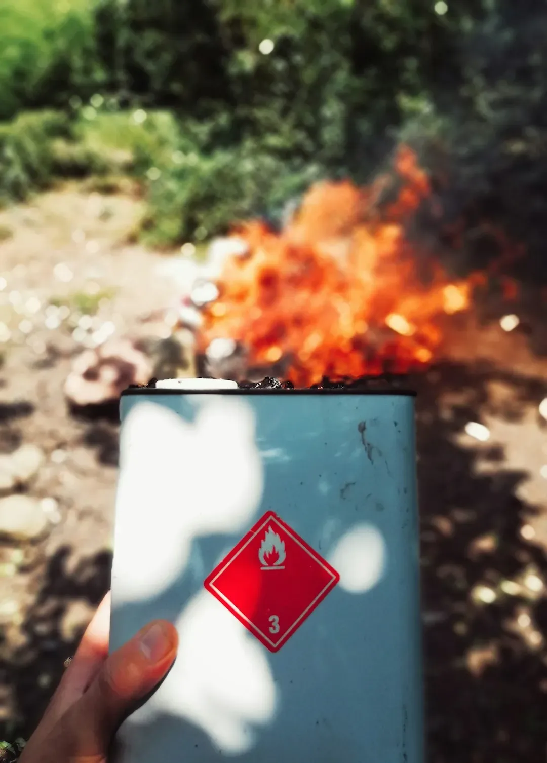 5. Throwing Lithium-Ion Batteries in the Curbside Bin (Image Credits: Unsplash)