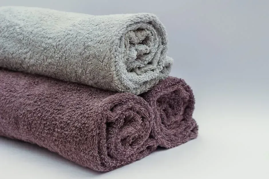 8. Old Towels and Bed Sheets (Image Credits: Pexels)