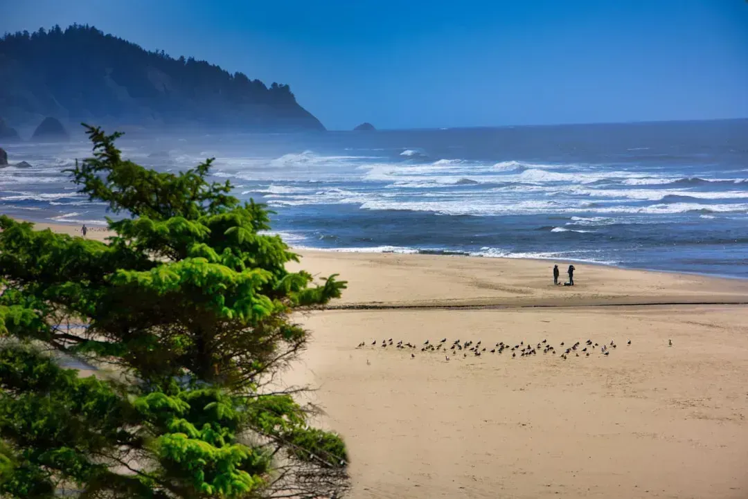 10. Oregon: Natural Beauty With a Fixed-Income Problem (Image Credits: Unsplash)