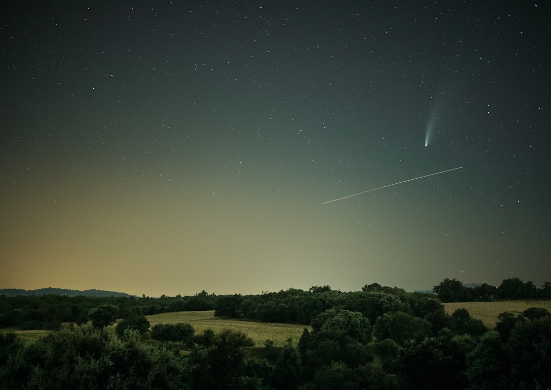 Orionids Set To Peak Monday Night (Image Credits: Unsplash)