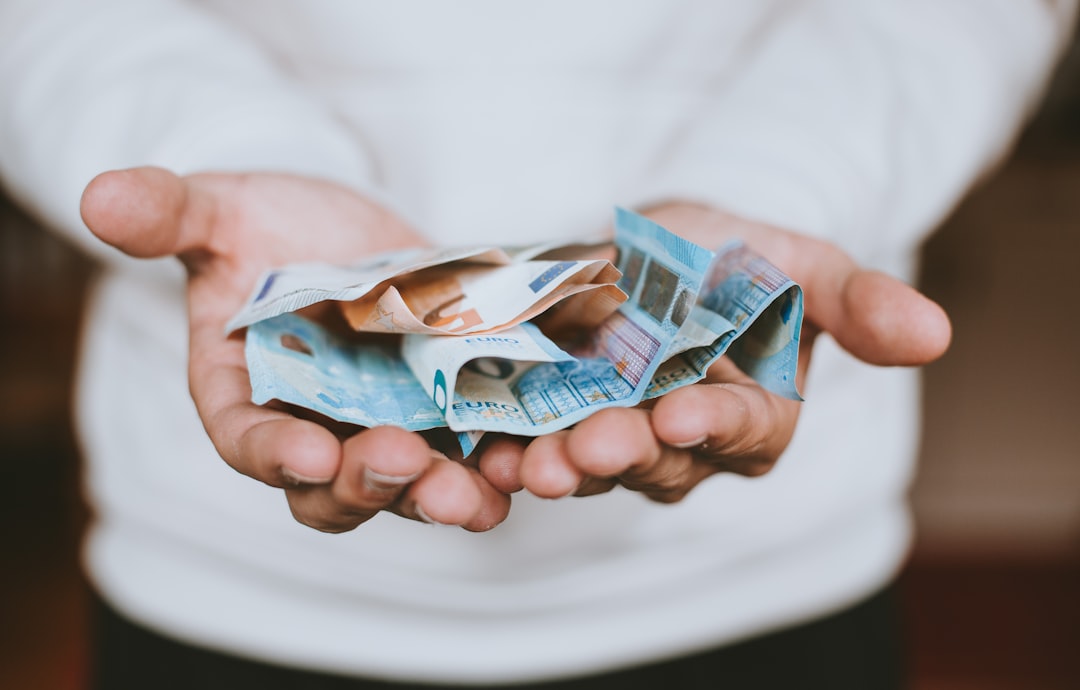 Financial Resilience Through Community Support (image credits: unsplash)