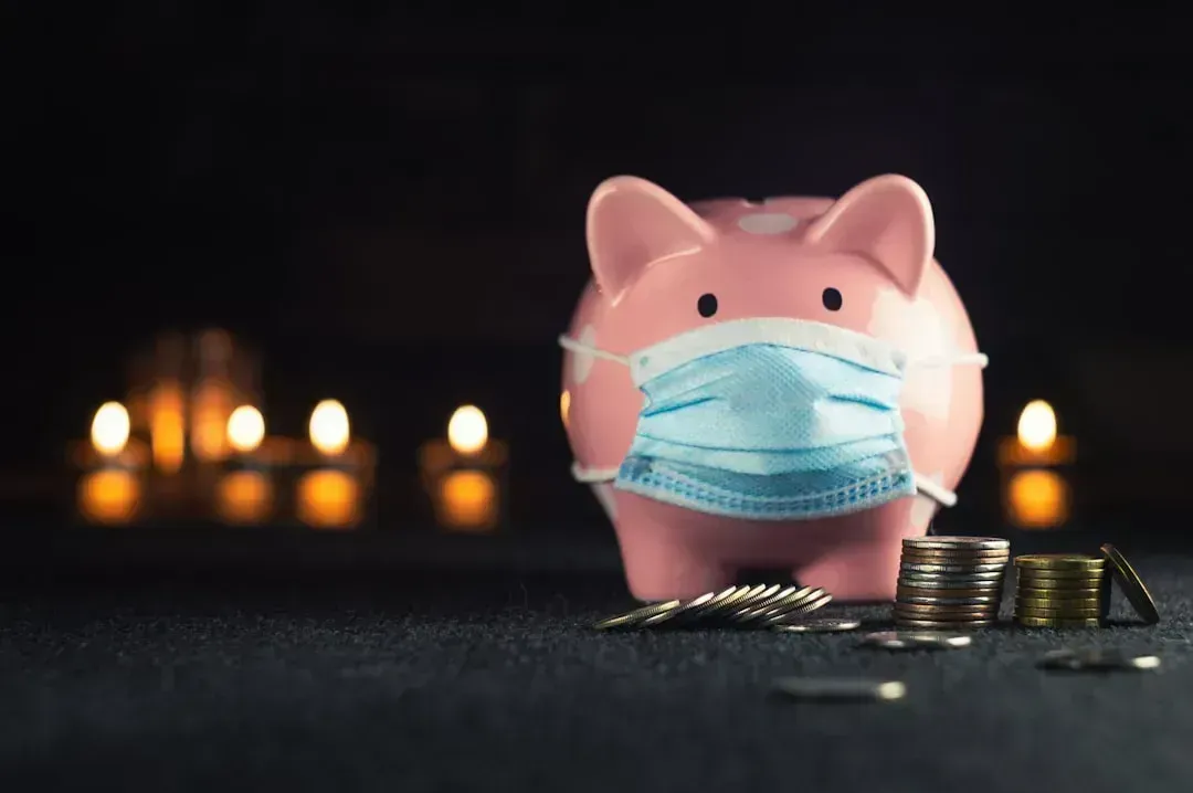3. Living Without an Emergency Fund (Image Credits: Unsplash)