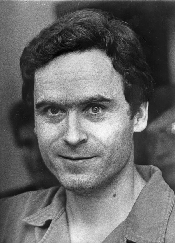 Ted Bundy's Method of Exploiting Trust (image credits: State Library and Archives of Florida: https://www.floridamemory.com/items/show/144977, Public domain, https://commons.wikimedia.org/w/index.php?curid=9689236)