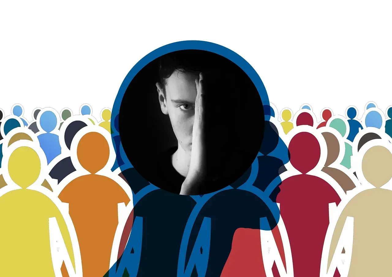 13. Comparing Themselves to Others Constantly (Image Credits: Pixabay)