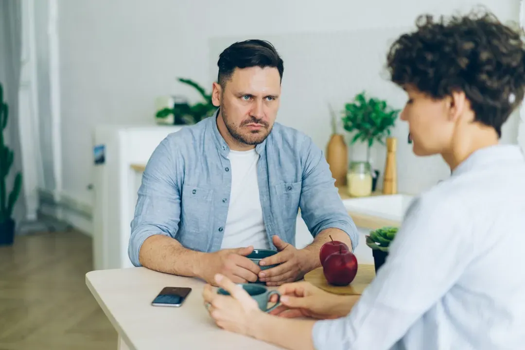 1. Letting contempt slip into everyday conversation (Image Credits: Unsplash)