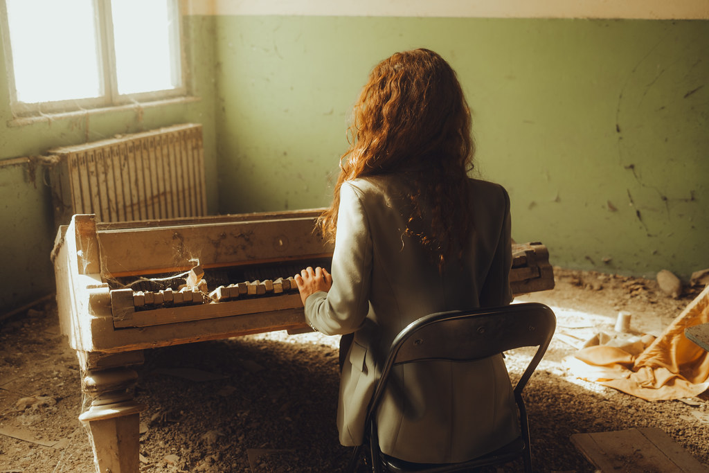 The Urban Anxiety Connection: What Research Reveals (image credits: flickr)