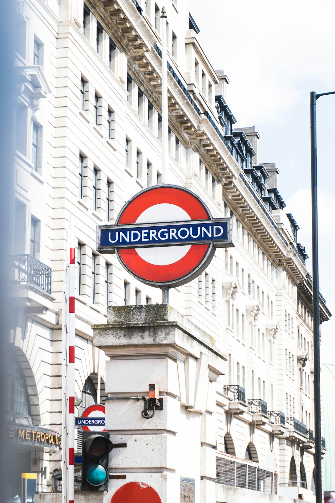 The Rush Hour and Transit System Vulnerability (image credits: unsplash)