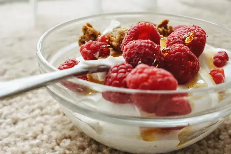 9. Low-Fat Yogurt (Image Credits: Pexels)