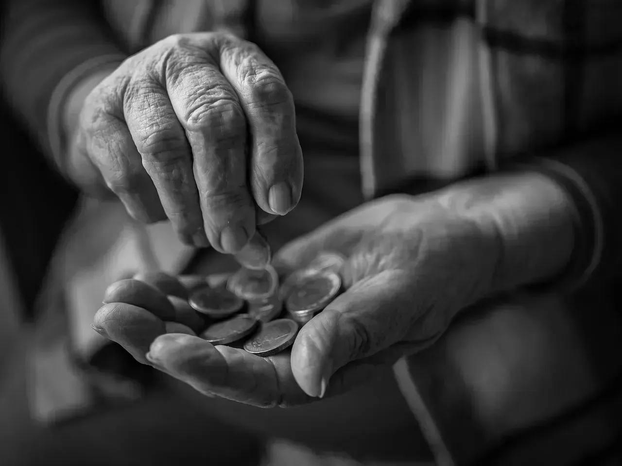 6. Refusing to Spend on Social Experiences or Relationships (Image Credits: Pixabay)