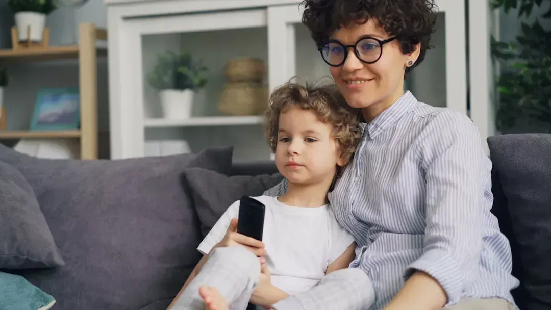 8. Parental Phubbing - Ignoring Kids for Screens (Image Credits: Unsplash)