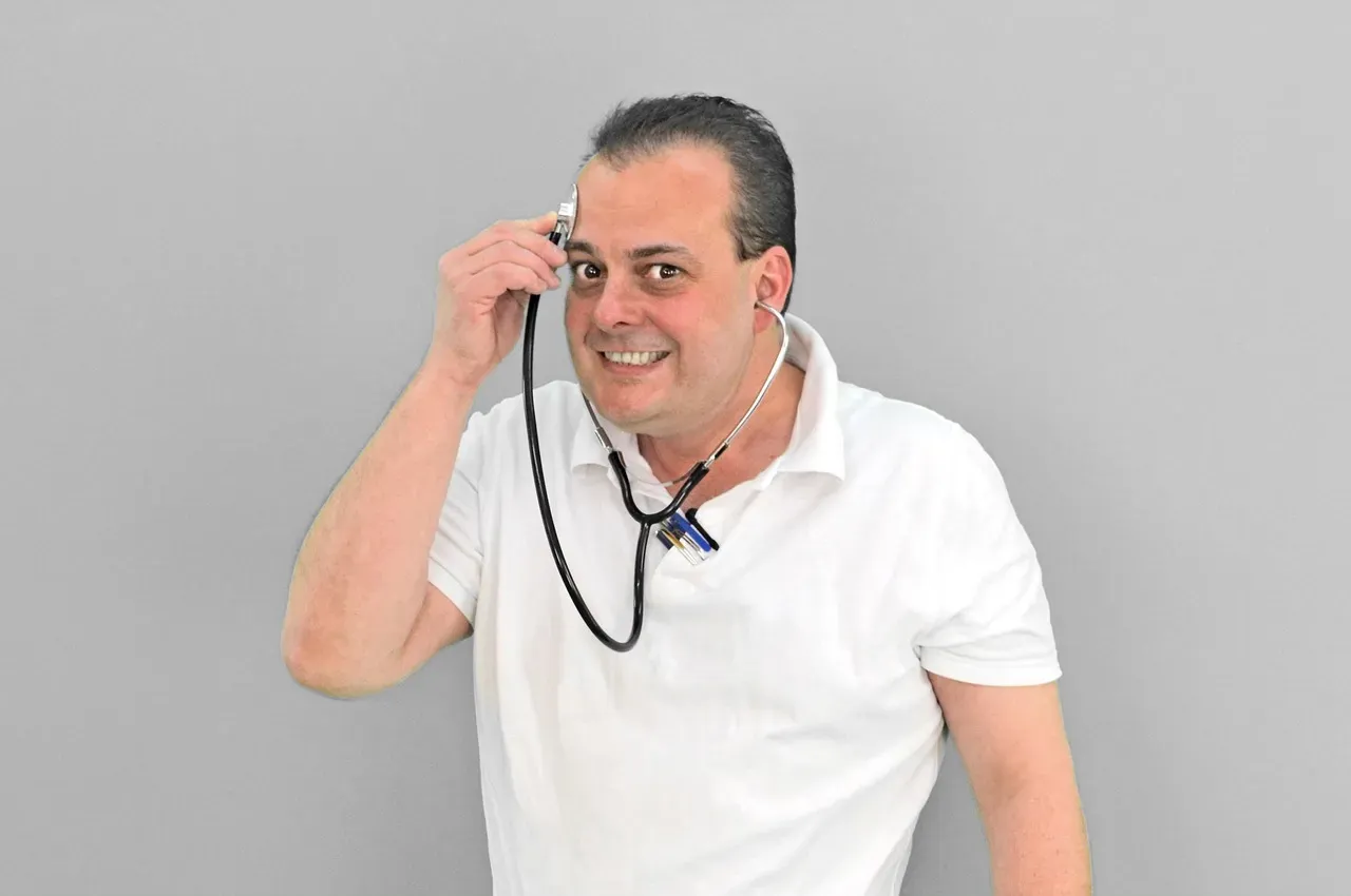 3. "I Told My Doctor I Wanted a Second Opinion - He Said I Was Ugly Too" (Image Credits: Pixabay)