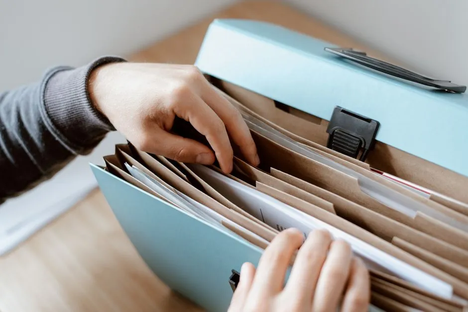 The Scale of the Problem: Who Actually Has One? (Image Credits: Pexels)