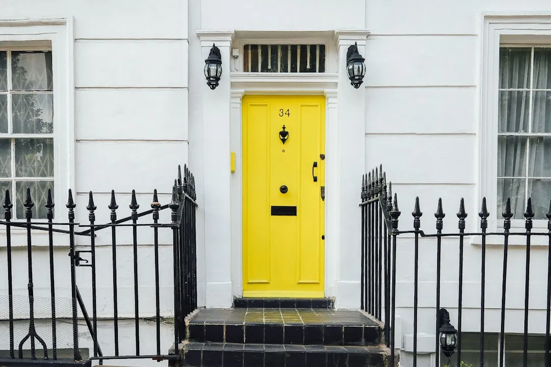 The Design Logic of Contrast and Composition (Image Credits: Unsplash)