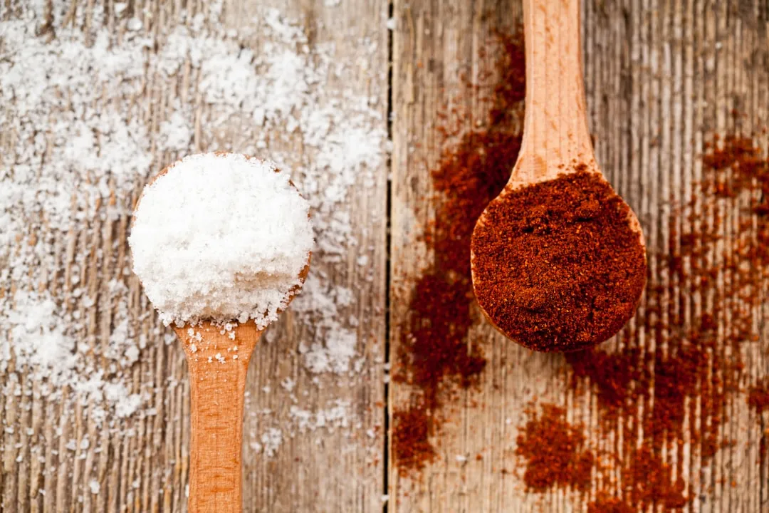 What Baking Soda Actually Is (And Why It Cleans) (Image Credits: Unsplash)