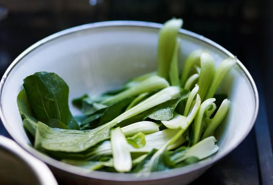 Bok Choy: A Compact Regrower For Small Spaces (Image Credits: Pexels)
