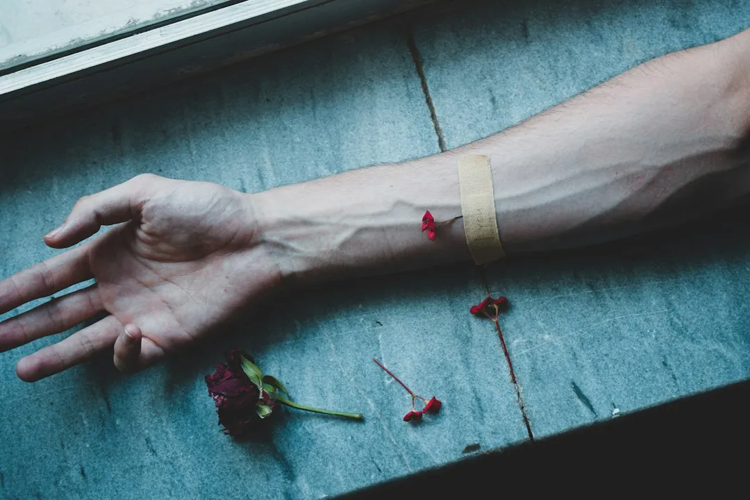 Shoulder and Arm Complications (Image Credits: Unsplash)