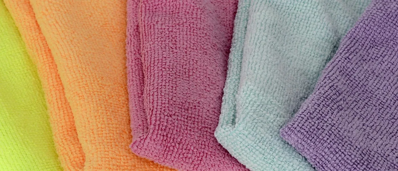 1. Reusable Cleaning Rags That Actually Work (Image Credits: Pixabay)