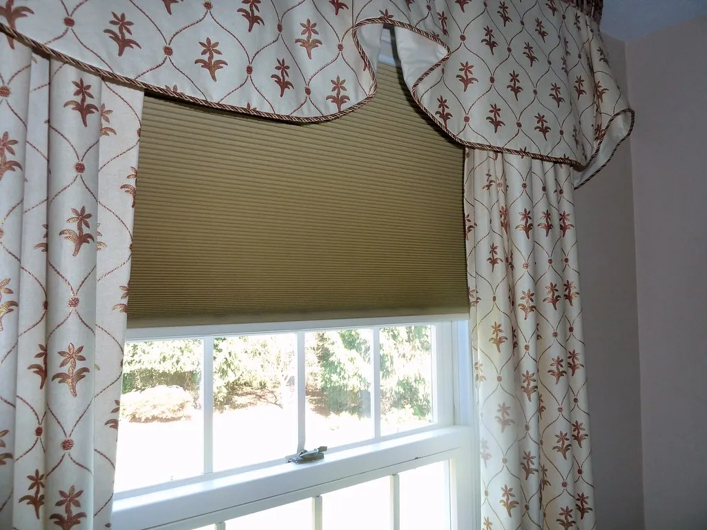 Underusing Cellular Shades and Window Coverings (curtainsbyjoanne, Flickr, CC BY 2.0)