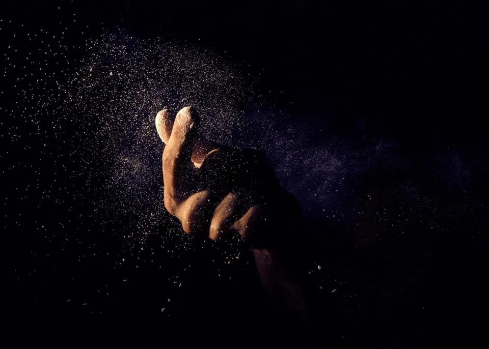 What's Actually Hiding in That Dust (Image Credits: Stocksnap)