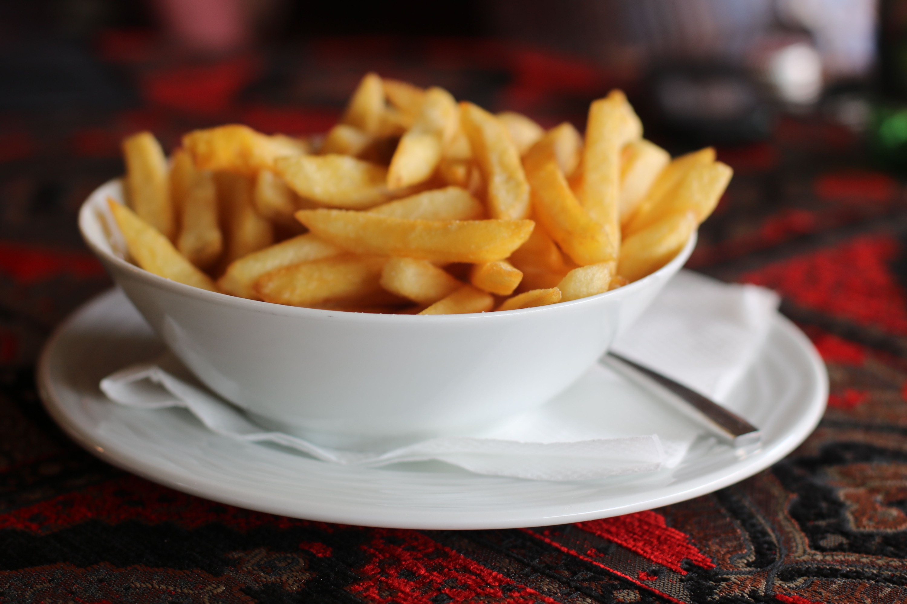 Restaurant Fries Taste Better Than Anything You Make at Home - Here's Why