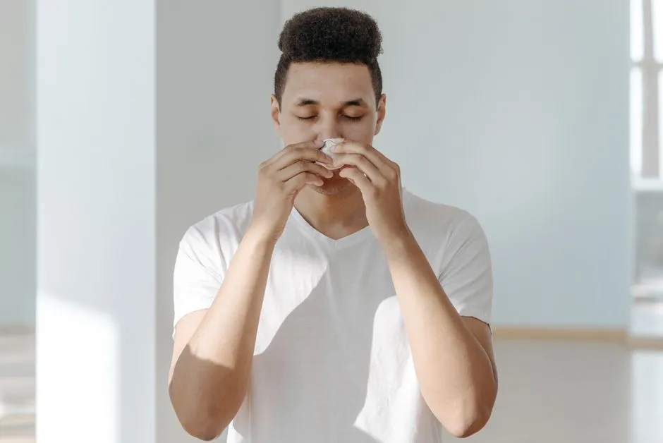 Saline Nasal Irrigation: Simple, Cheap, and Surprisingly Effective (Image Credits: Pexels)