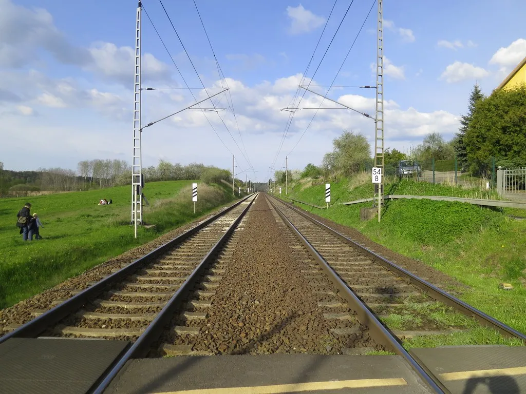 The Rails-to-Trails Movement Takes Shape (illustir, Flickr, CC BY 2.0)