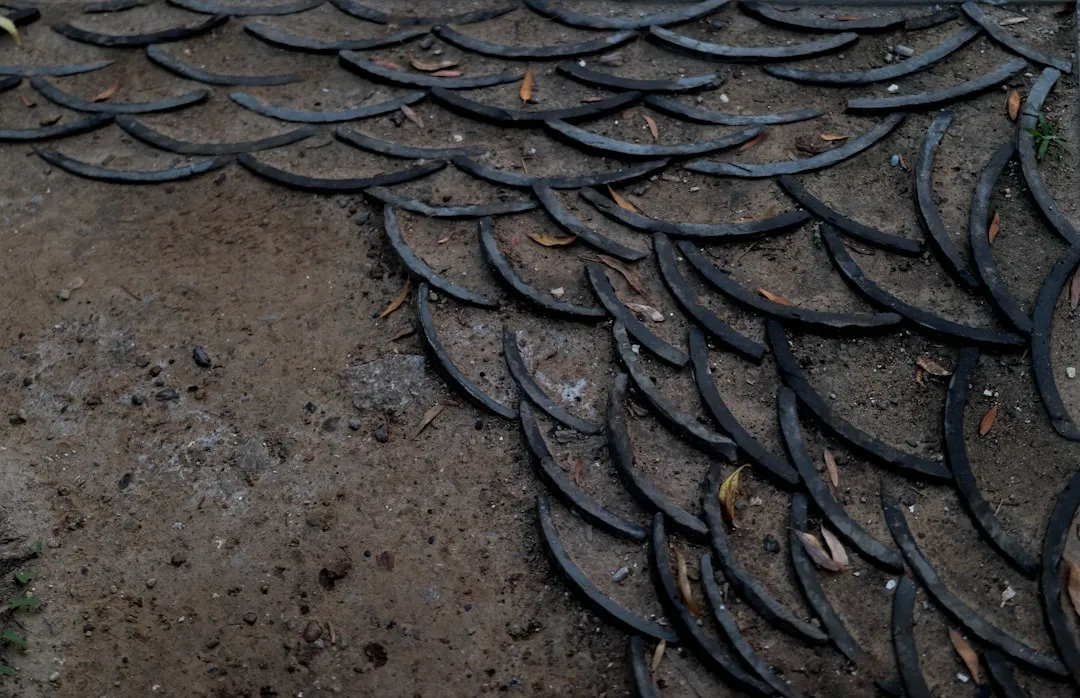 6. Half-Moon Lawn Edging Irons (Image Credits: Unsplash)